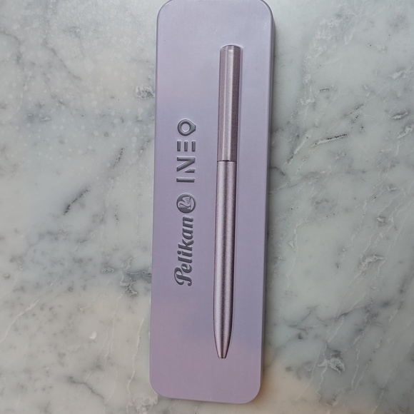 ❤️BUY 5 GET 3 FREE Sleek Silver Pen Pelikan Ineo Ballpoint Pen - Picture 4 of 13